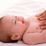 Правильний масаж для дитини в перший місяць