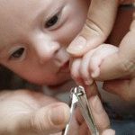 Догляд за нігтями дитини. Як правильно доглядати і підстригати нігті новонародженій дитині