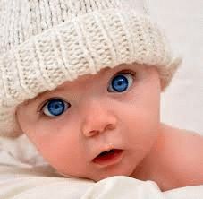 яким кольором очі у новонародженого